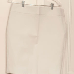 NWT - WINTER WHITE BANANA REPUBLIC SHIRT